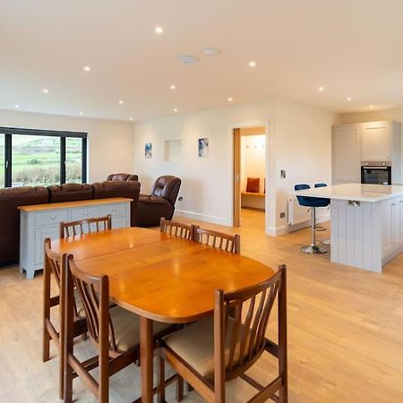 Dingle Way Rest ,Luxury Holiday Home Exterior photo